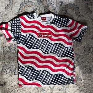 SUPREME inspired Tshirt